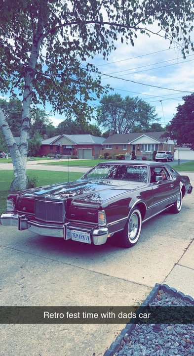 1976 Lincoln Continental Mark IV - Image 2 of 10