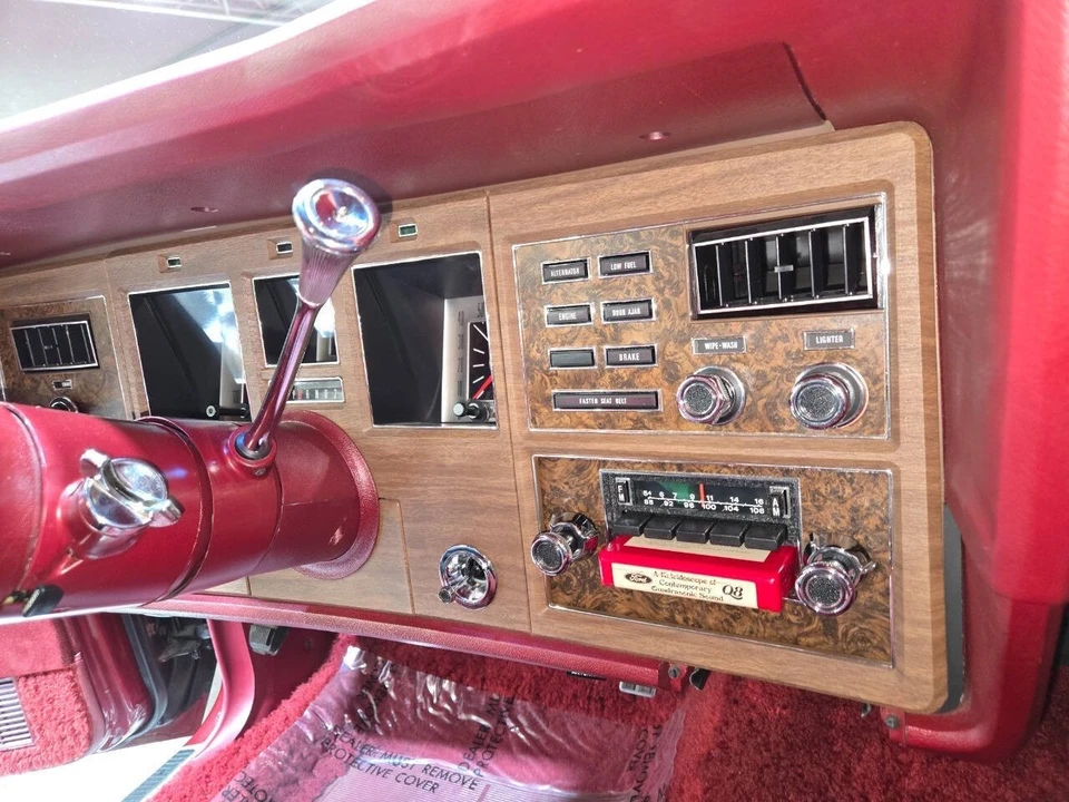 1976 Lincoln Continental Mark IV - Image 13 of 21