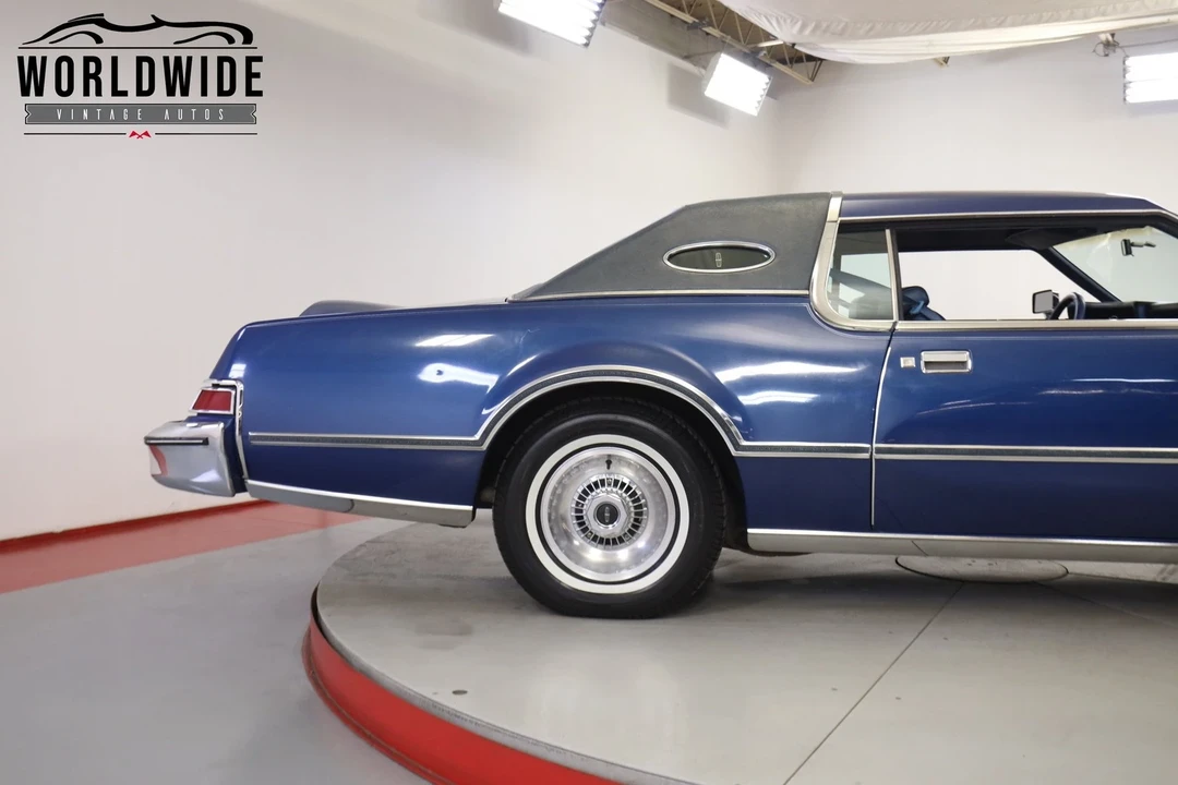 1976 Lincoln Continental Mark IV - Image 9 of 12