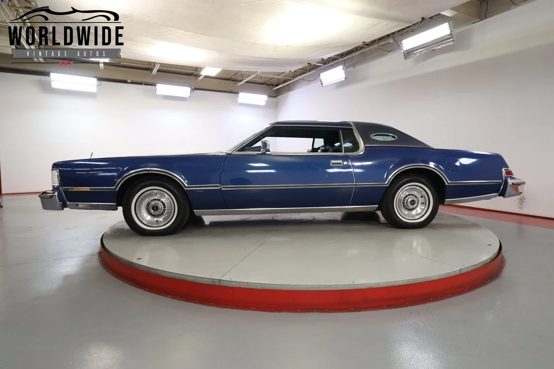 1976 Lincoln Continental Mark IV - Image 3 of 12