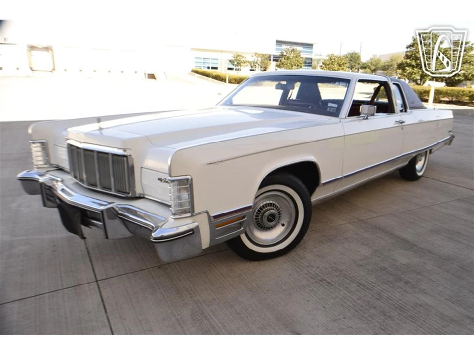 1976 Lincoln Town Car - Image 24 of 31