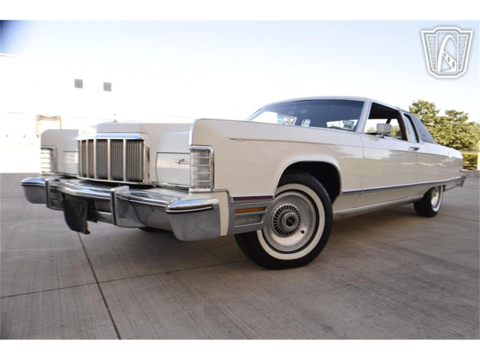 1976 Lincoln Town Car - Image 25 of 31