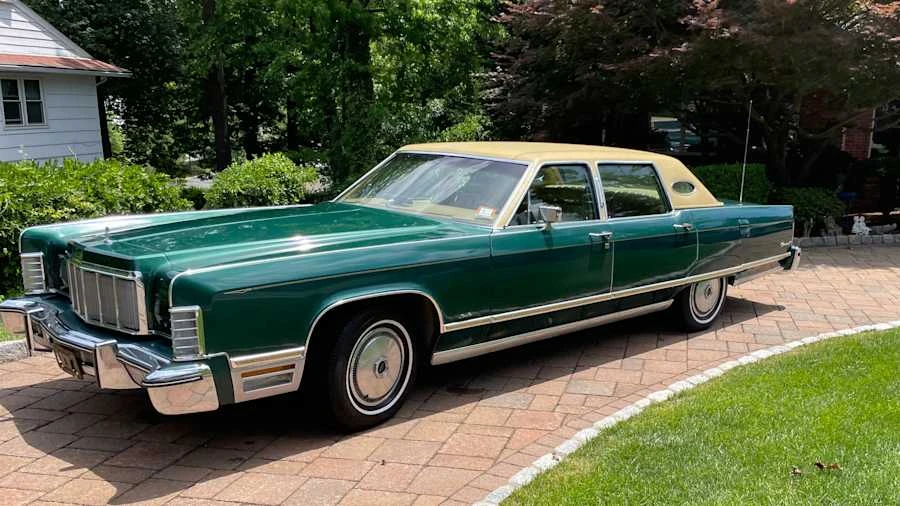 1976 Lincoln Town Car - Image 7 of 31