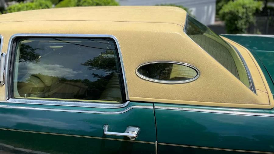 1976 Lincoln Town Car - Image 27 of 31