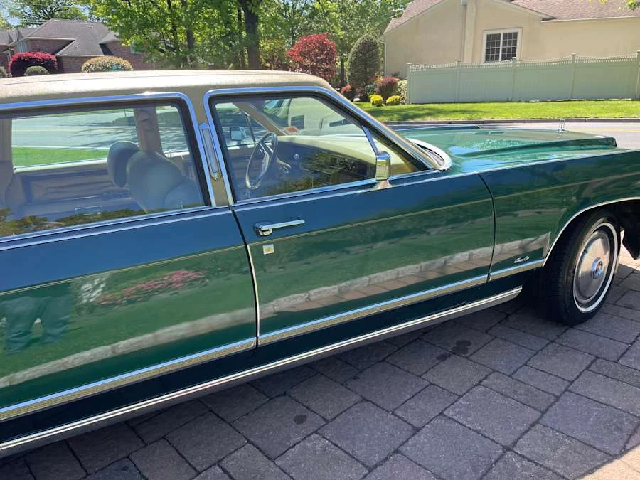 1976 Lincoln Town Car - Image 21 of 31