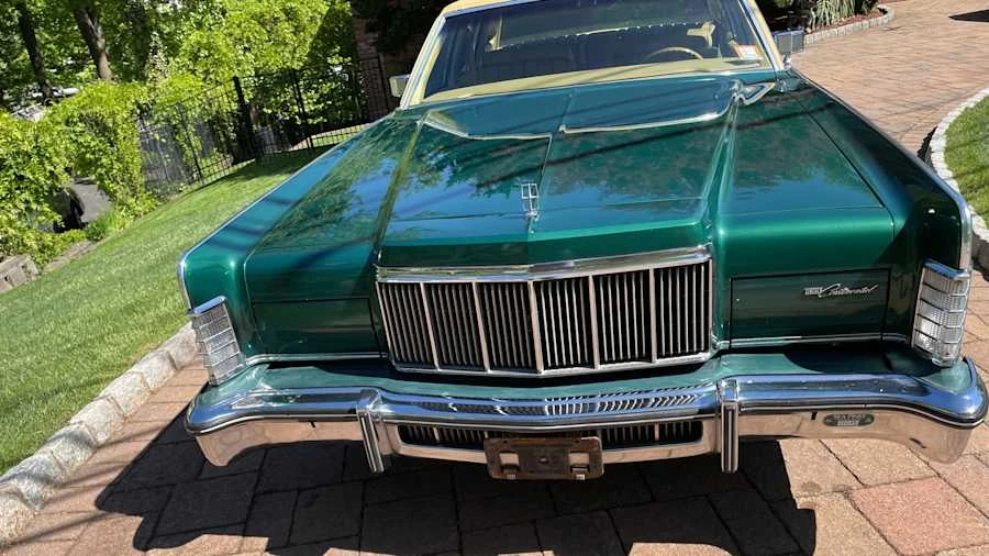 1976 Lincoln Town Car - Image 12 of 31