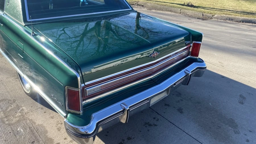 1976 Lincoln Town Car - Image 3 of 7