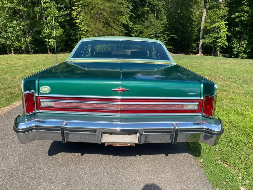 1976 Lincoln Continental 5th Gen - Image 5 of 20