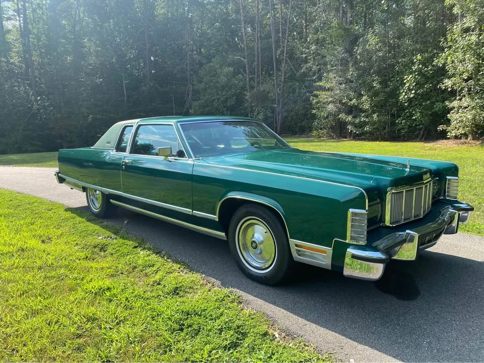 1976 Lincoln Continental 5th Gen - Image 2 of 20
