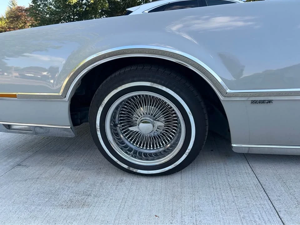 1976 Lincoln Continental 5th Gen - Image 2 of 10