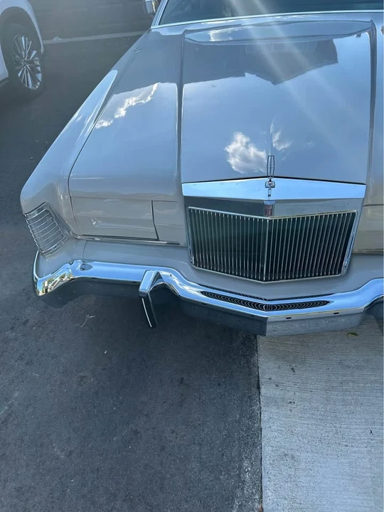1976 Lincoln Continental 5th Gen - Image 5 of 10