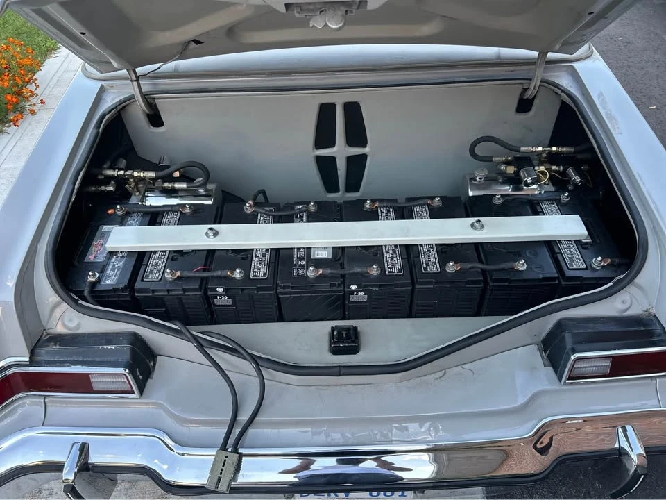 1976 Lincoln Continental 5th Gen - Image 10 of 10