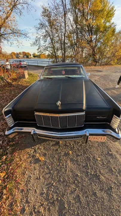 1976 Lincoln Continental 5th Gen - Image 2 of 15