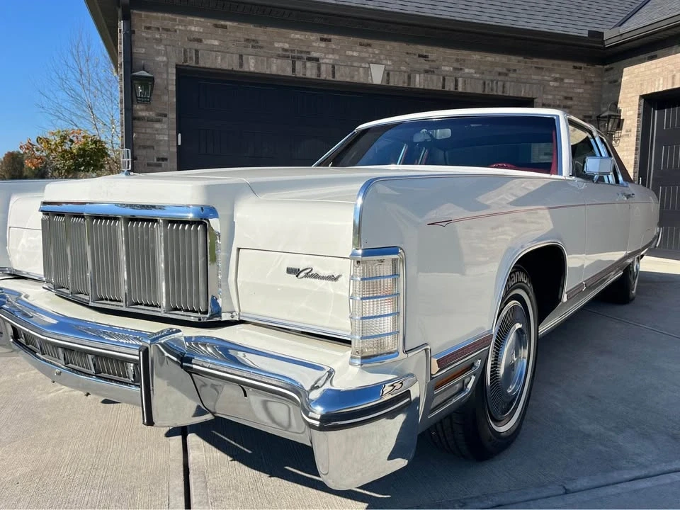 1976 Lincoln Continental 5th Gen - Image 12 of 19