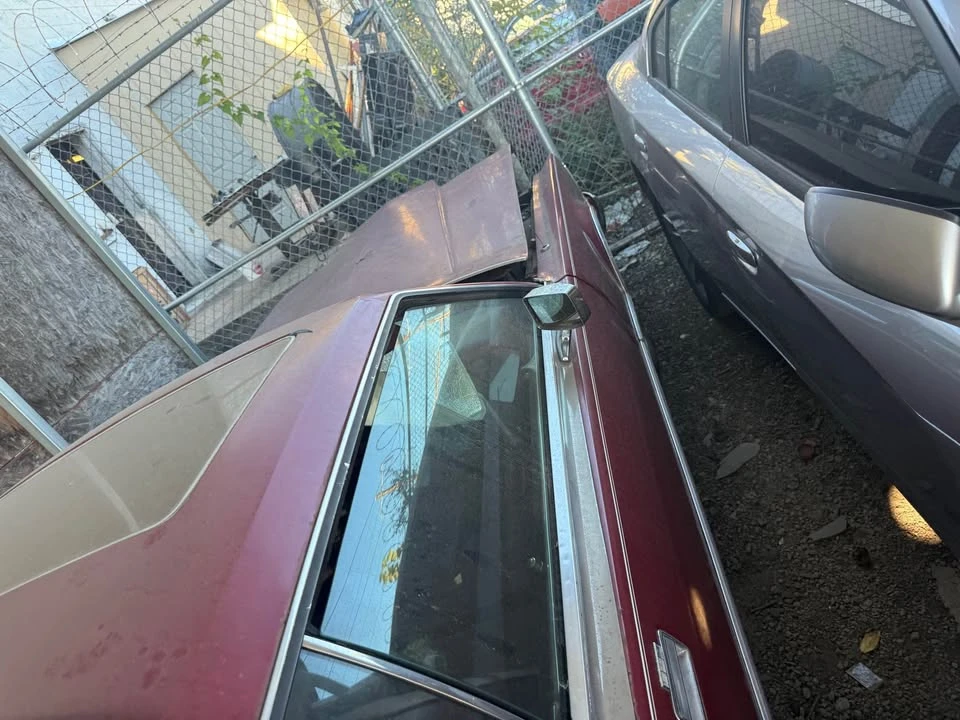 1976 Lincoln Continental Mark IV - Image 3 of 6
