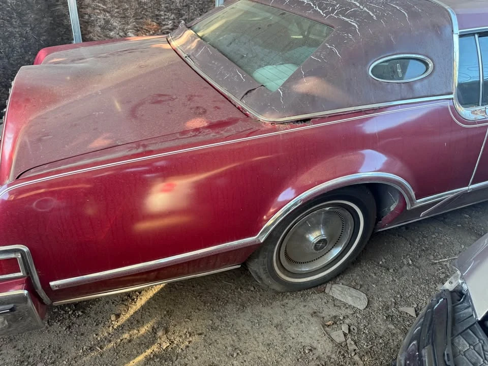 1976 Lincoln Continental Mark IV - Image 2 of 6
