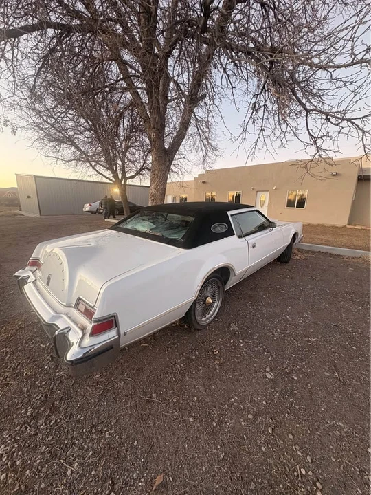 1976 Lincoln Continental Mark IV - Image 12 of 16