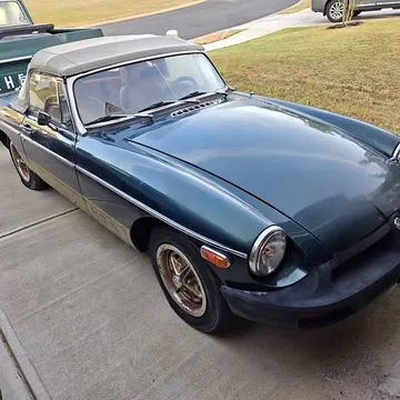 1976 MG B Convertible