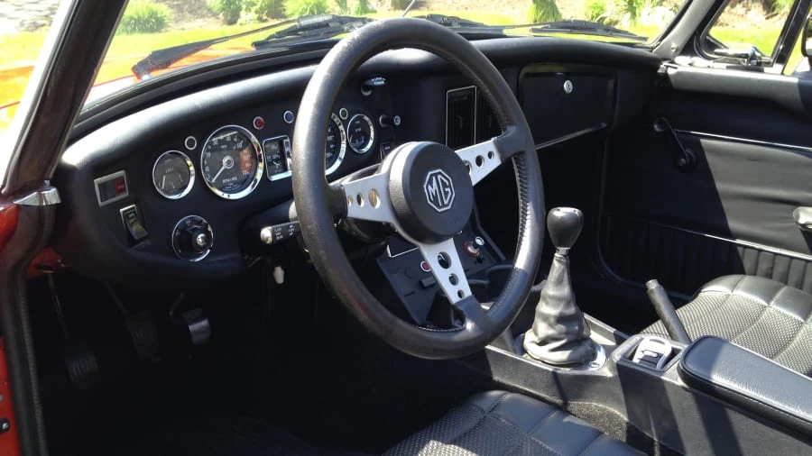 1976 MG MGB Roadster - Image 3 of 10