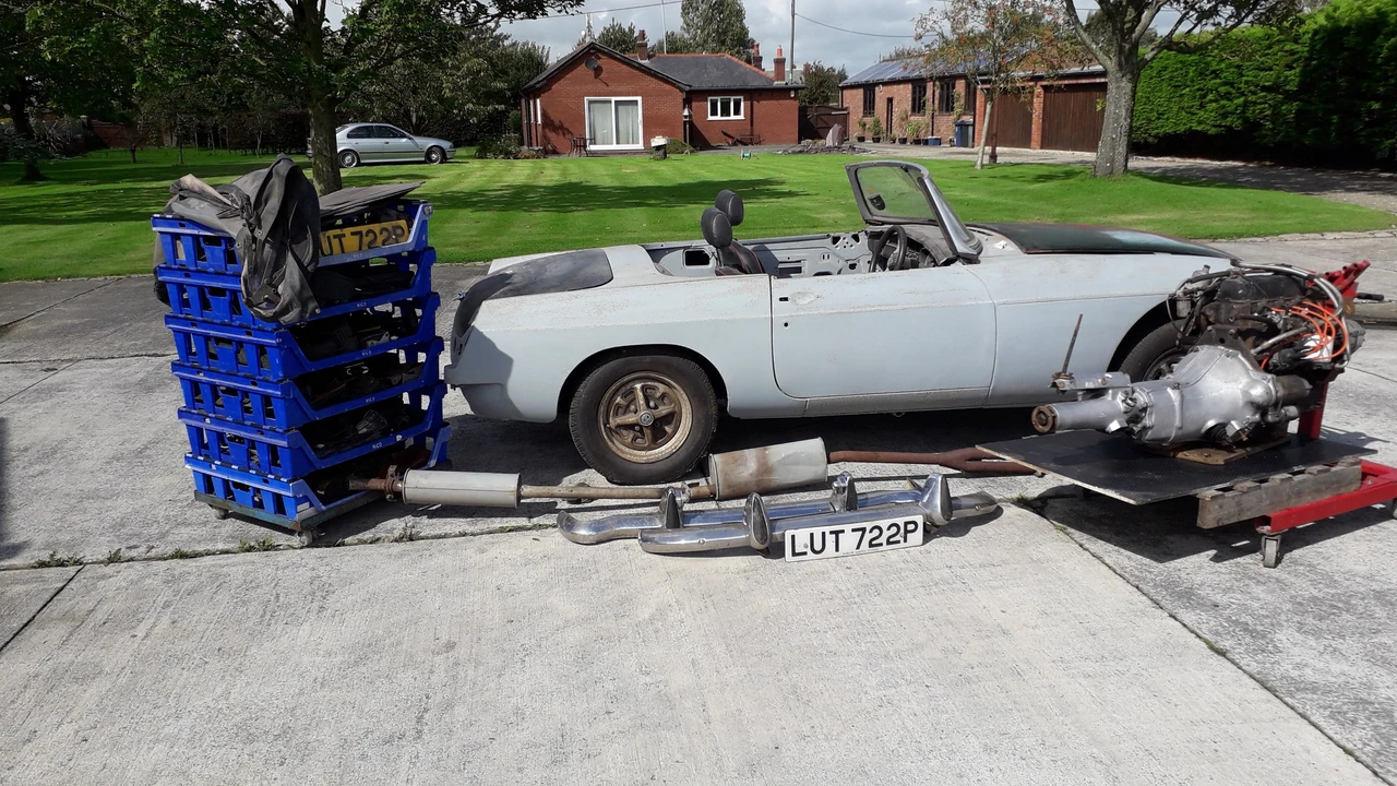 1976 MG MGB Roadster - Image 9 of 12