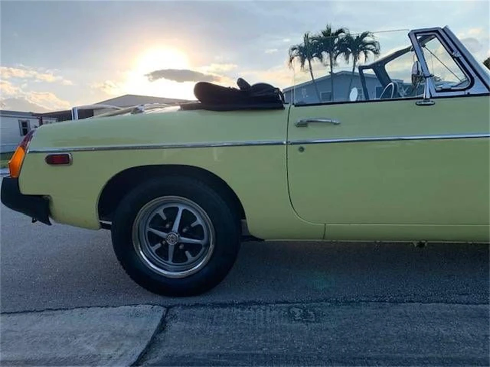 1976 MG MGB Roadster - Image 10 of 25