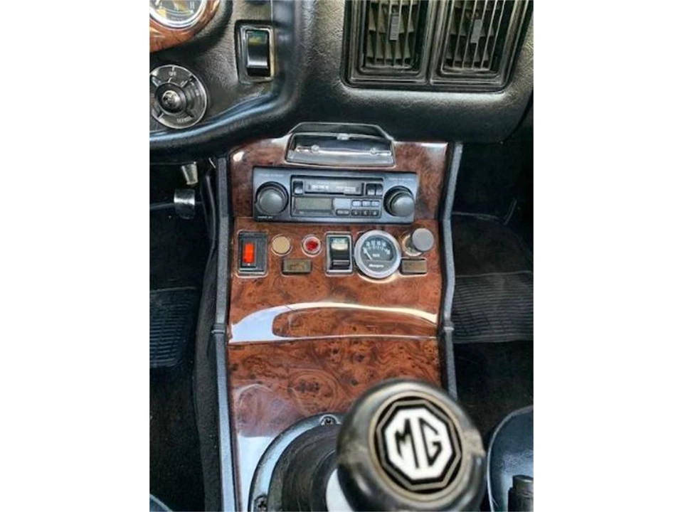 1976 MG MGB Roadster - Image 15 of 25