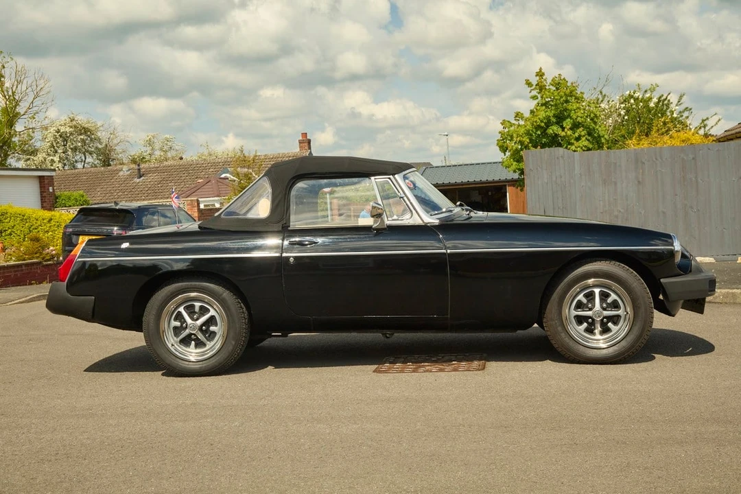 1976 MG MGB Roadster - Image 14 of 30