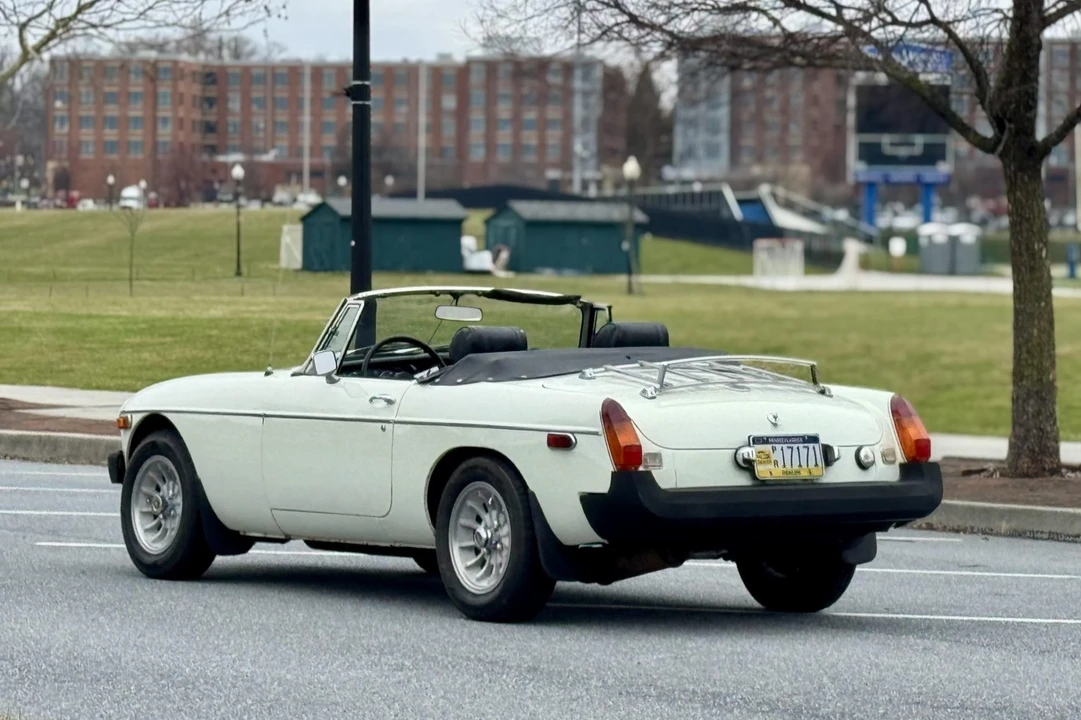 1976 MG MGB Roadster - Image 2 of 10