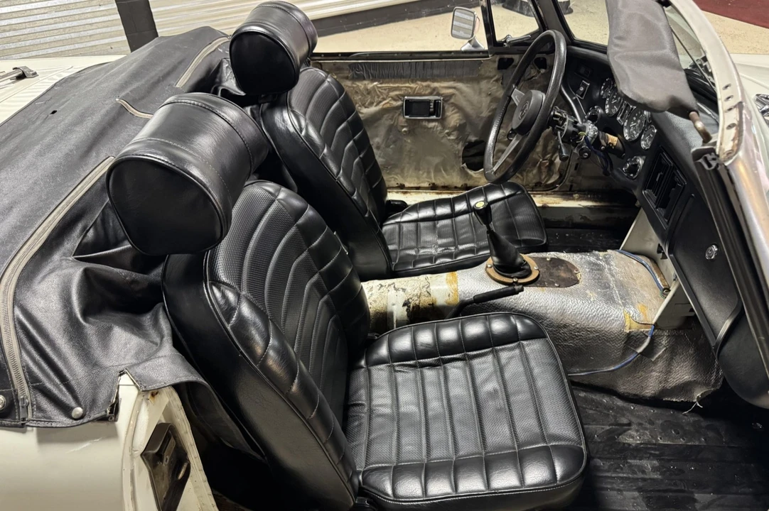 1976 MG MGB Roadster - Image 4 of 10