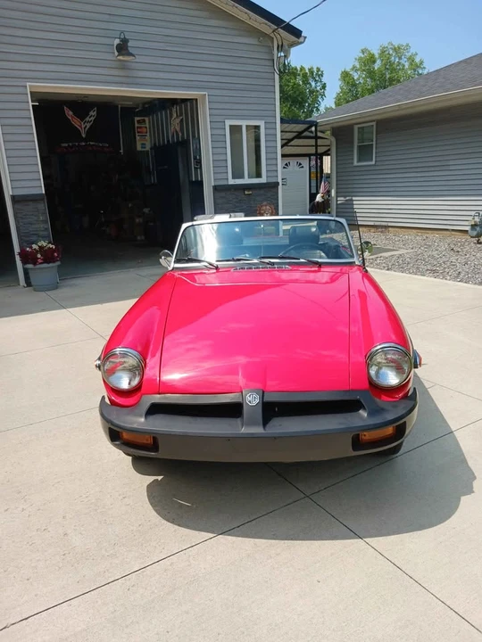 1976 MG MGB Roadster - Image 2 of 10