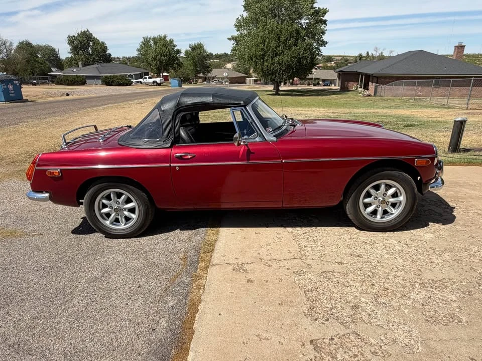 1976 MG MGB - Image 2 of 7