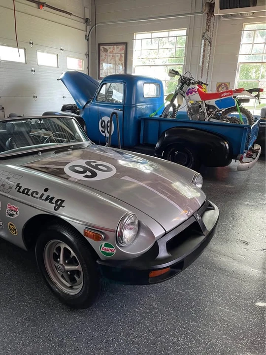 1976 MG MGB Roadster - Image 2 of 10