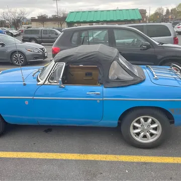 1976 MGB GT