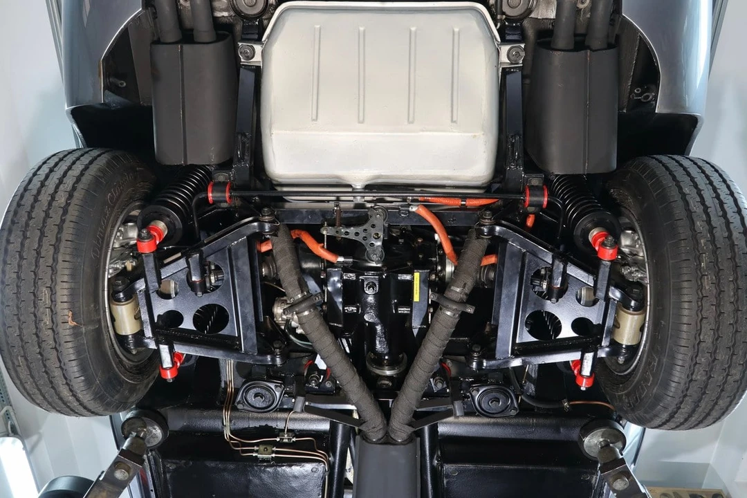 2023 Maserati Khamsin - Image 25 of 30