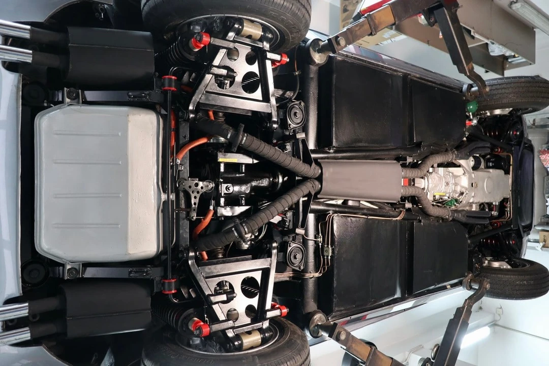 2023 Maserati Khamsin - Image 23 of 30