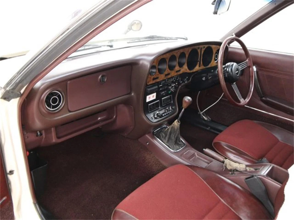 1976 Mazda CD Cosmo - Image 15 of 31