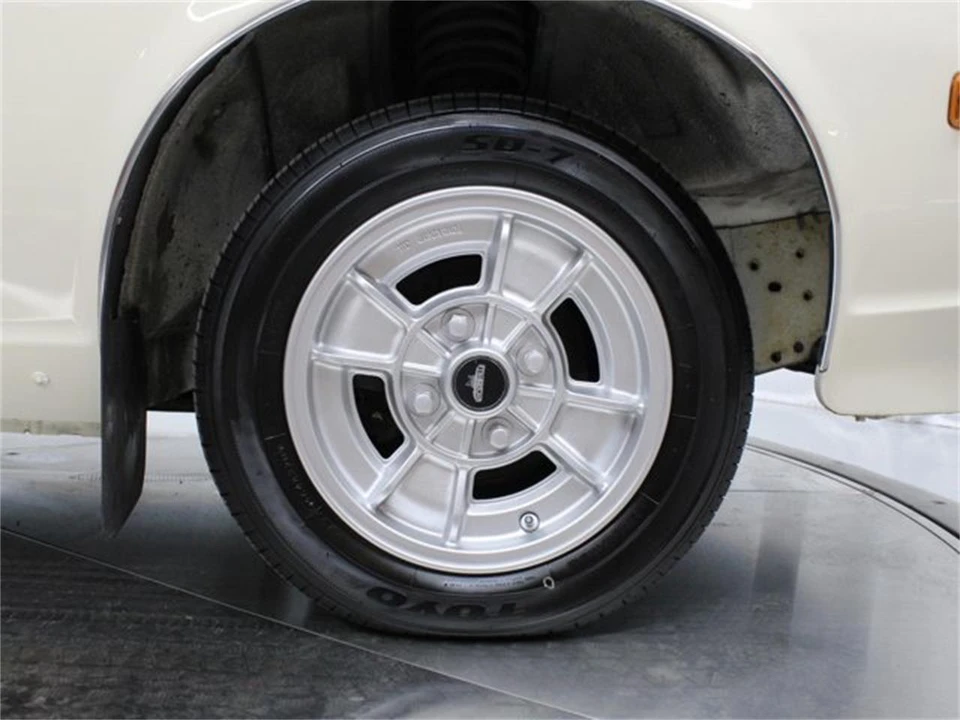 1976 Mazda CD Cosmo - Image 28 of 31