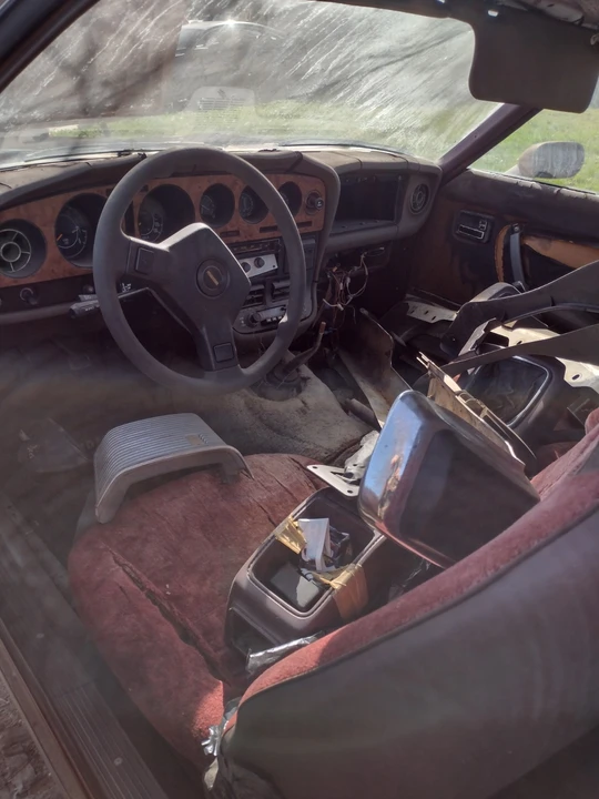 1976 Mazda CD Cosmo - Image 5 of 8