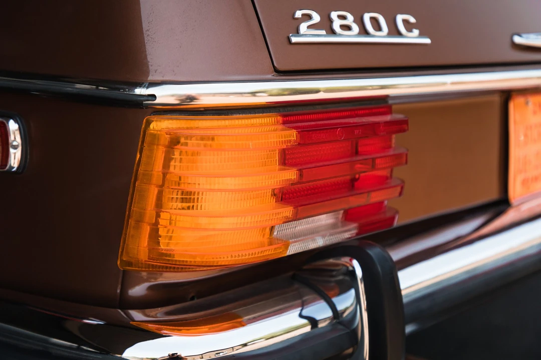1976 Mercedes-Benz W114 & W115 - Image 23 of 31