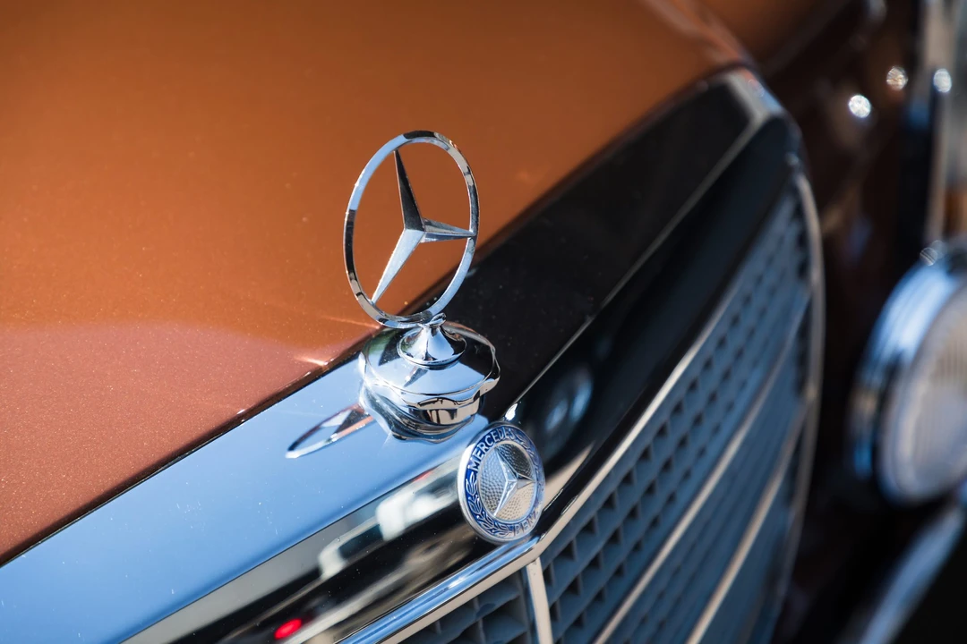 1976 Mercedes-Benz W114 & W115 - Image 20 of 31