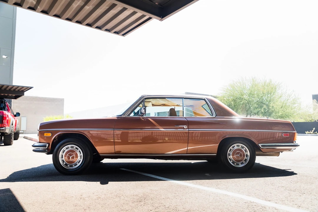 1976 Mercedes-Benz W114 & W115 - Image 6 of 31