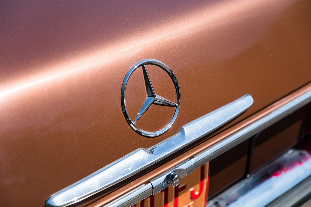 1976 Mercedes-Benz W114 & W115 - Image 19 of 31