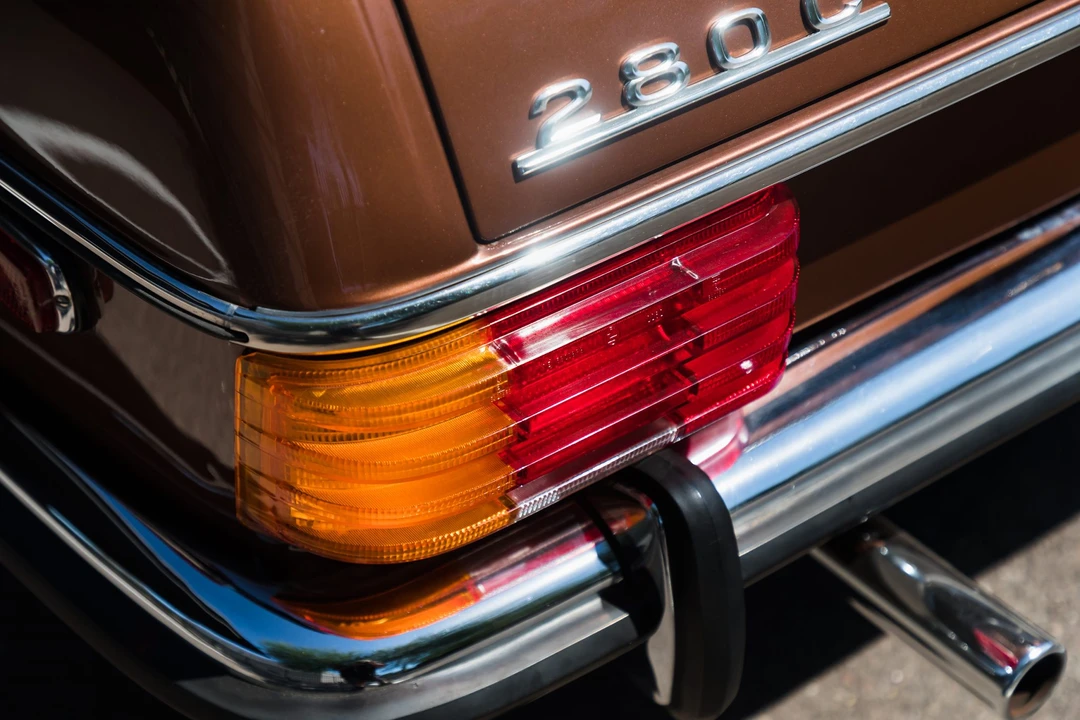 1976 Mercedes-Benz W114 & W115 - Image 21 of 31