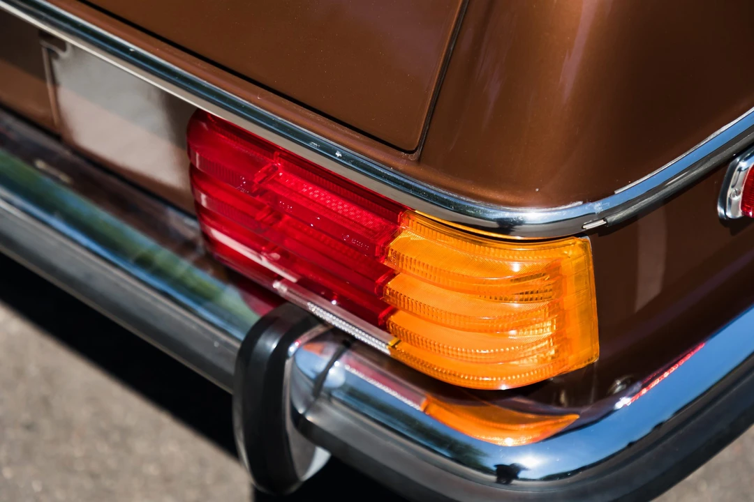 1976 Mercedes-Benz W114 & W115 - Image 22 of 31