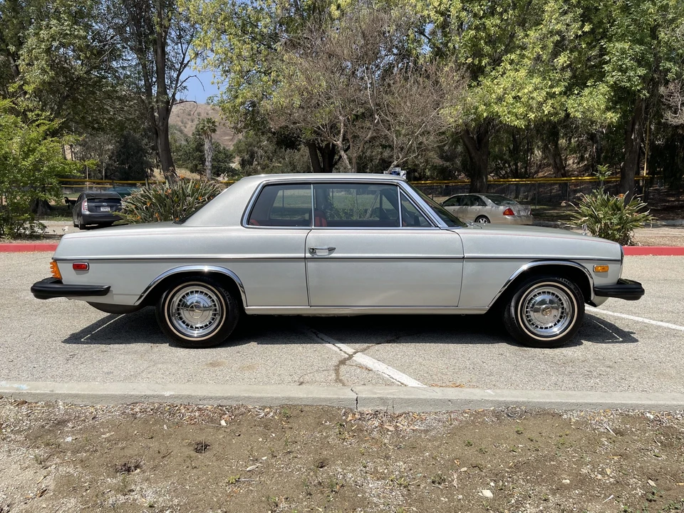 1976 Mercedes-Benz W114 & W115 - Image 11 of 31