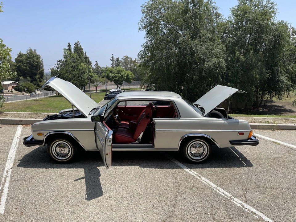1976 Mercedes-Benz W114 & W115 - Image 16 of 31