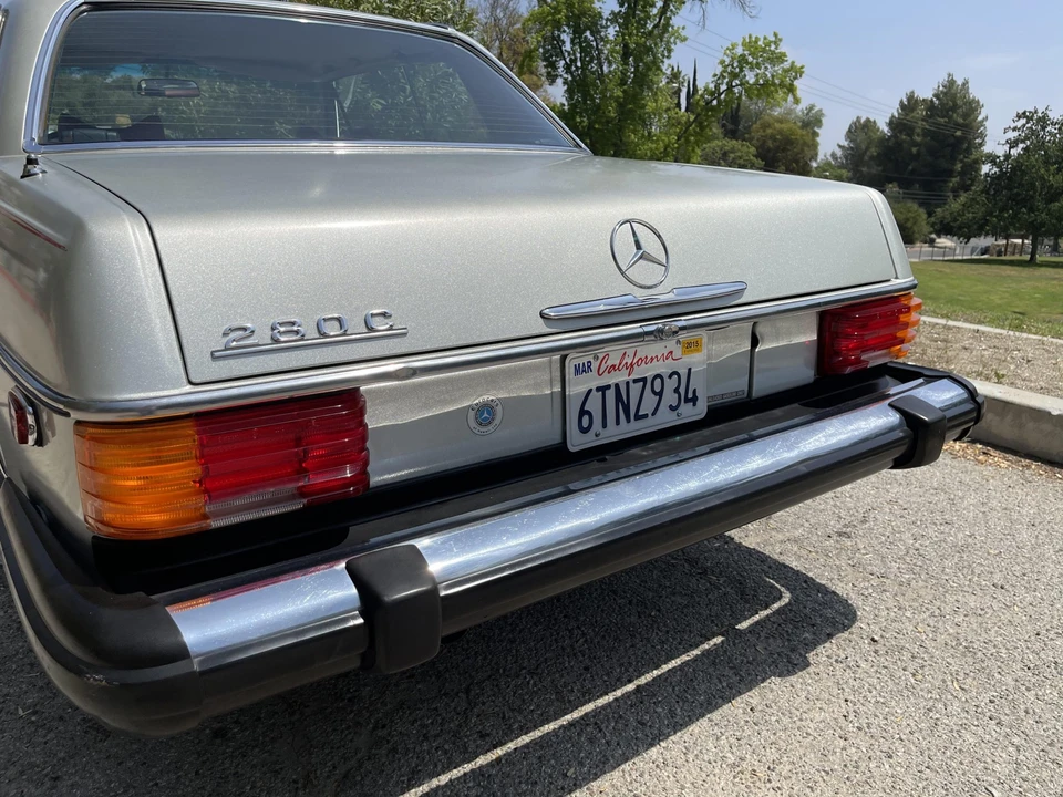 1976 Mercedes-Benz W114 & W115 - Image 31 of 31