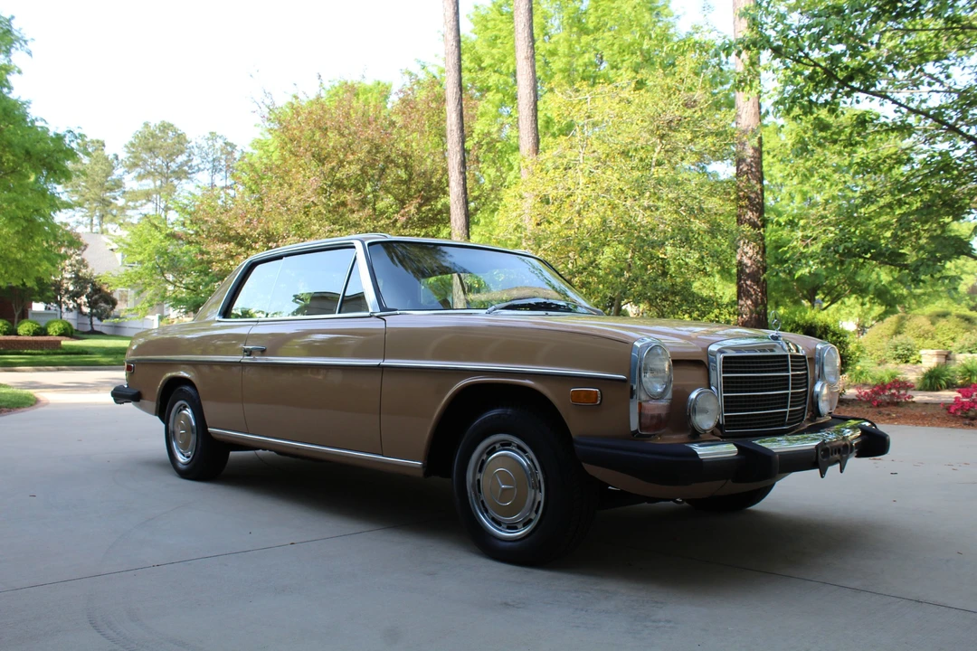 1976 Mercedes-Benz W114 & W115 - Image 15 of 31