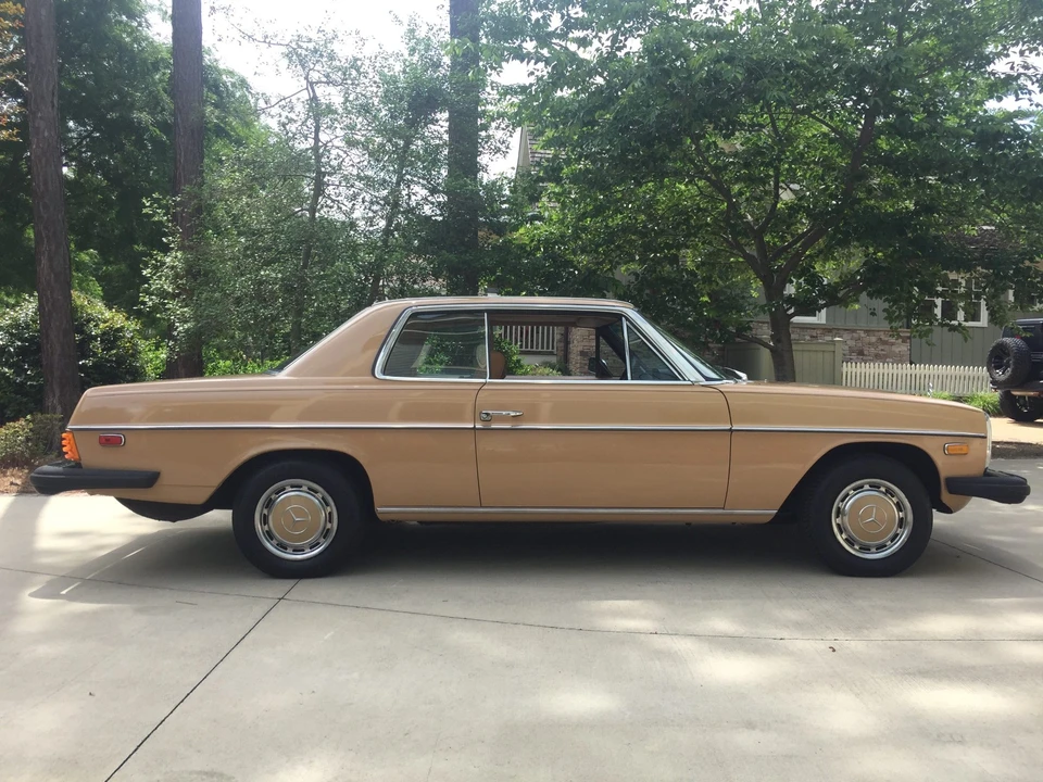 1976 Mercedes-Benz W114 & W115 - Image 11 of 31
