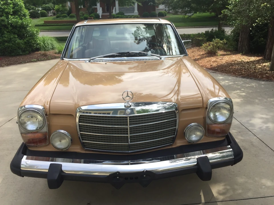 1976 Mercedes-Benz W114 & W115 - Image 14 of 31
